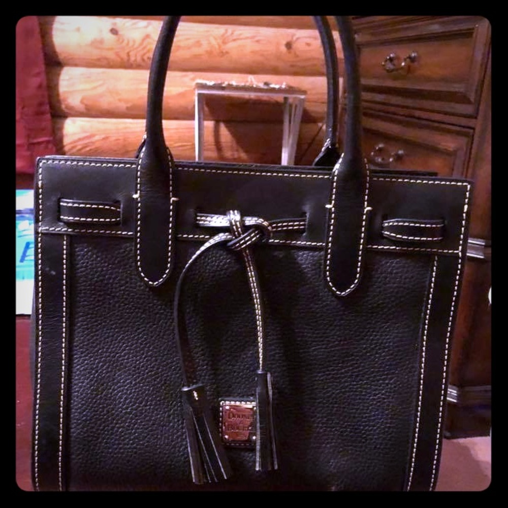 Black Dooney & Bourke leather Lexington